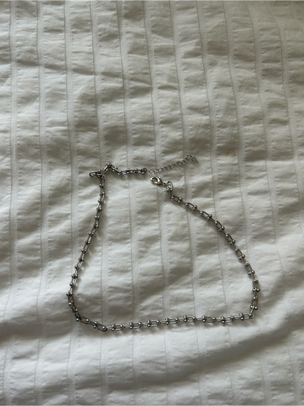 REPLICA - Tiffany and Co. Vibe Silver Tone Link Choker Necklace